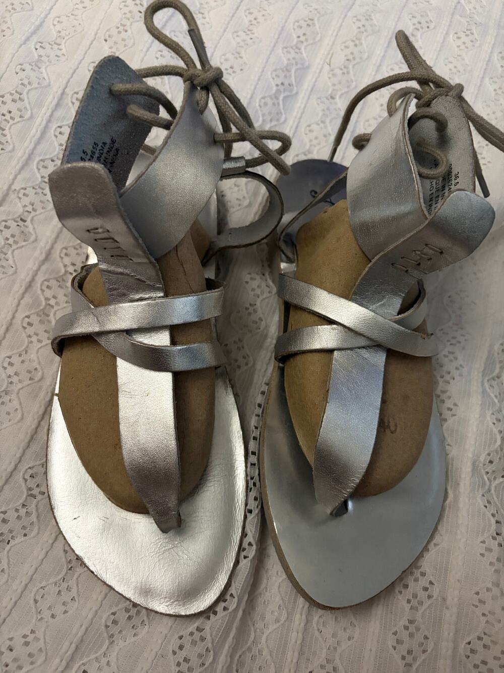 Free People Silver Metallic Lace Up Gladiator Sandals Boho Women's 6.5 36.5